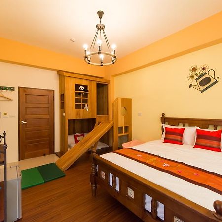Fruit B&B Цзяоси Экстерьер фото