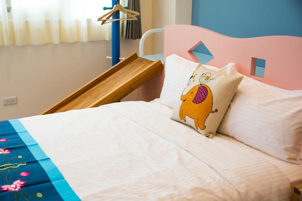 Fruit B&B Цзяоси Экстерьер фото