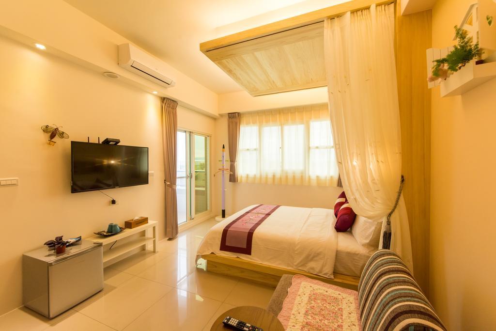 Fruit B&B Цзяоси Экстерьер фото